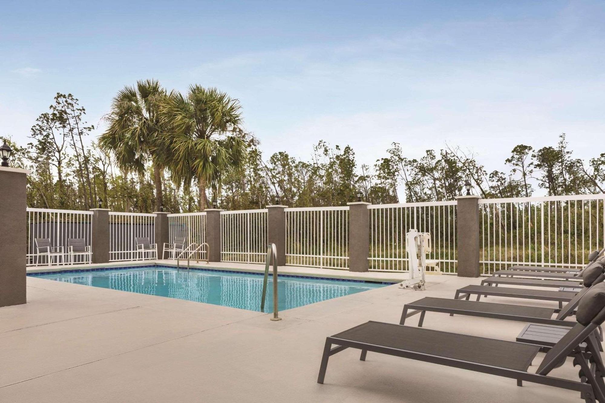 Country Inn & Suites By Radisson, Panama City, Fl Eksteriør billede